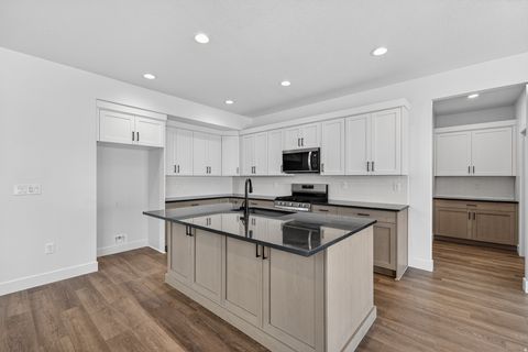 Tiny photo for 3750 W 1700 S #324, Taylor, UT 84401 (MLS # 2145580)