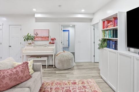 Tiny photo for 271 N 110 W, Vineyard, UT 84059 (MLS # 2140597)