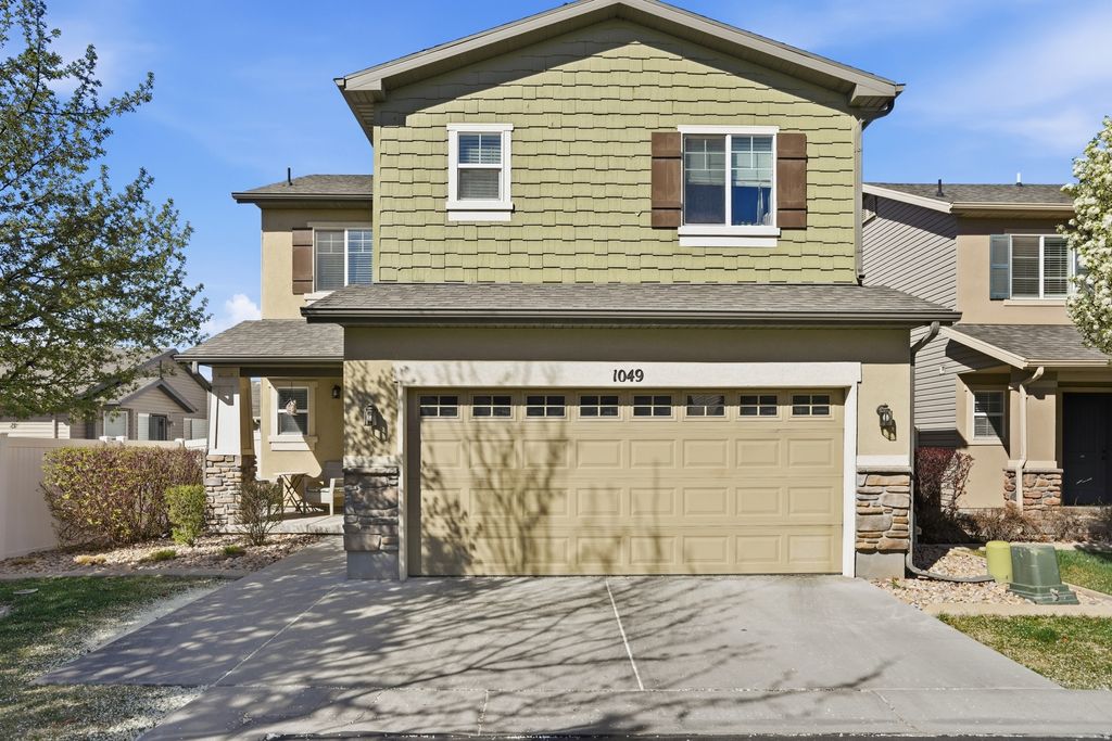 Photo of 1049 W STONEHAVEN DR, North Salt Lake, UT 84054 (MLS # 2149096)