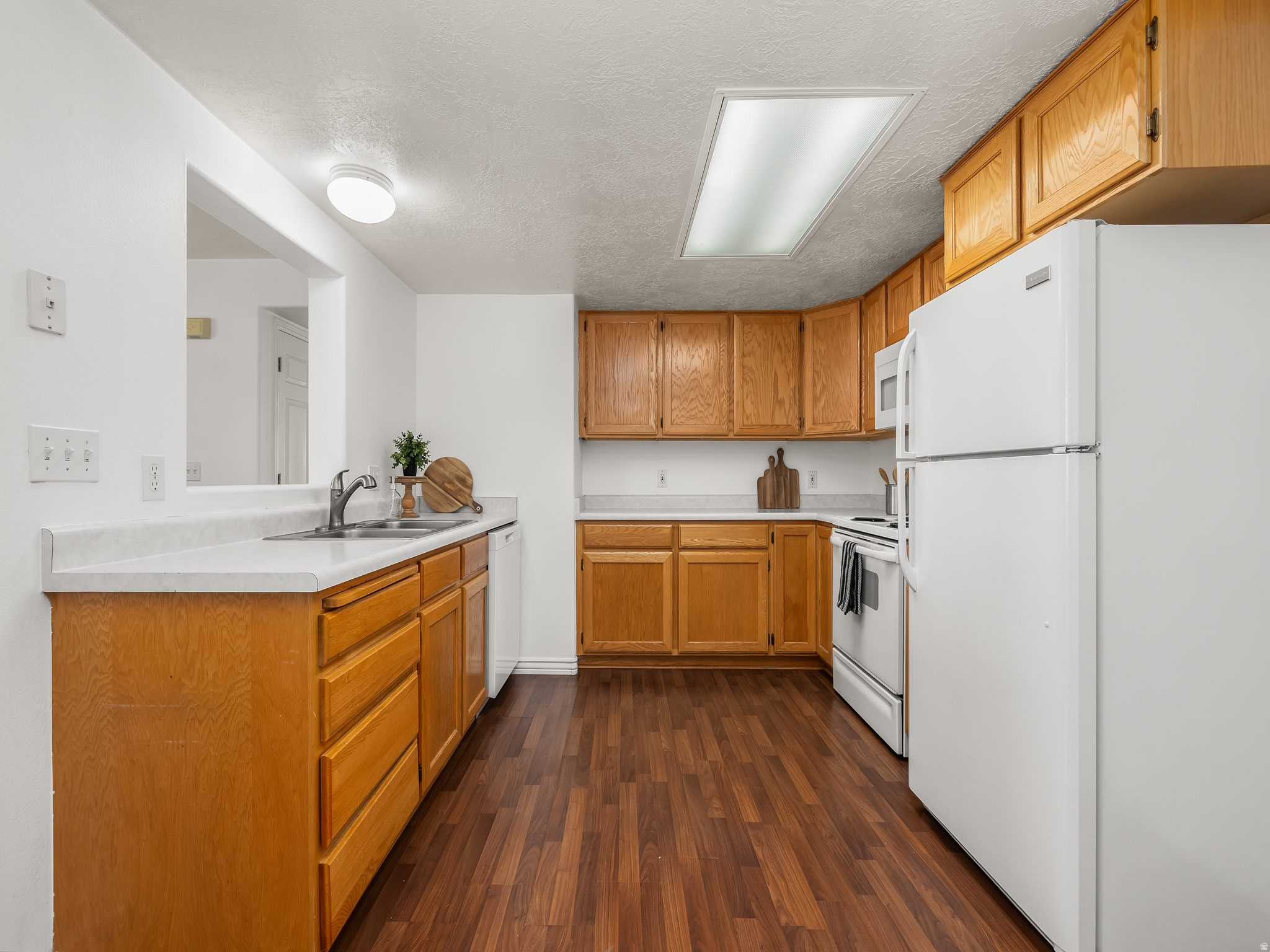 WESTON CONDO - Residential