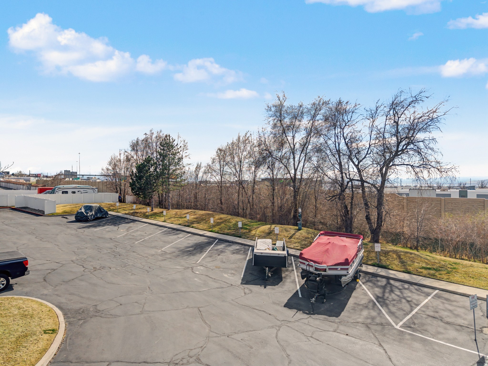 WESTON CONDO - Residential