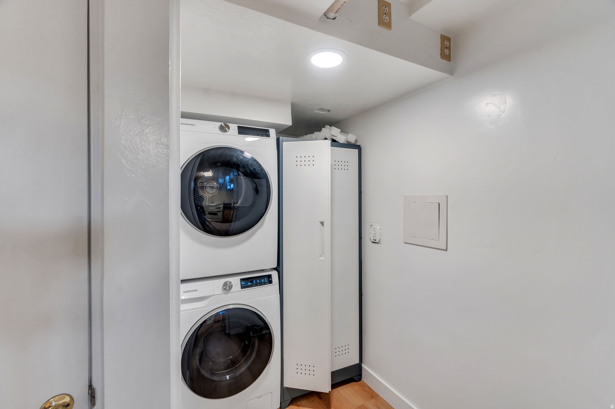 STEWART - Residential Income