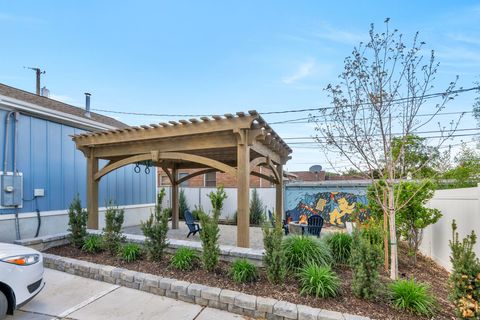 Tiny photo for 695 N 800 E, Provo, UT 84606 (MLS # 2151645)