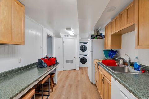 Tiny photo for 695 N 800 E, Provo, UT 84606 (MLS # 2151645)