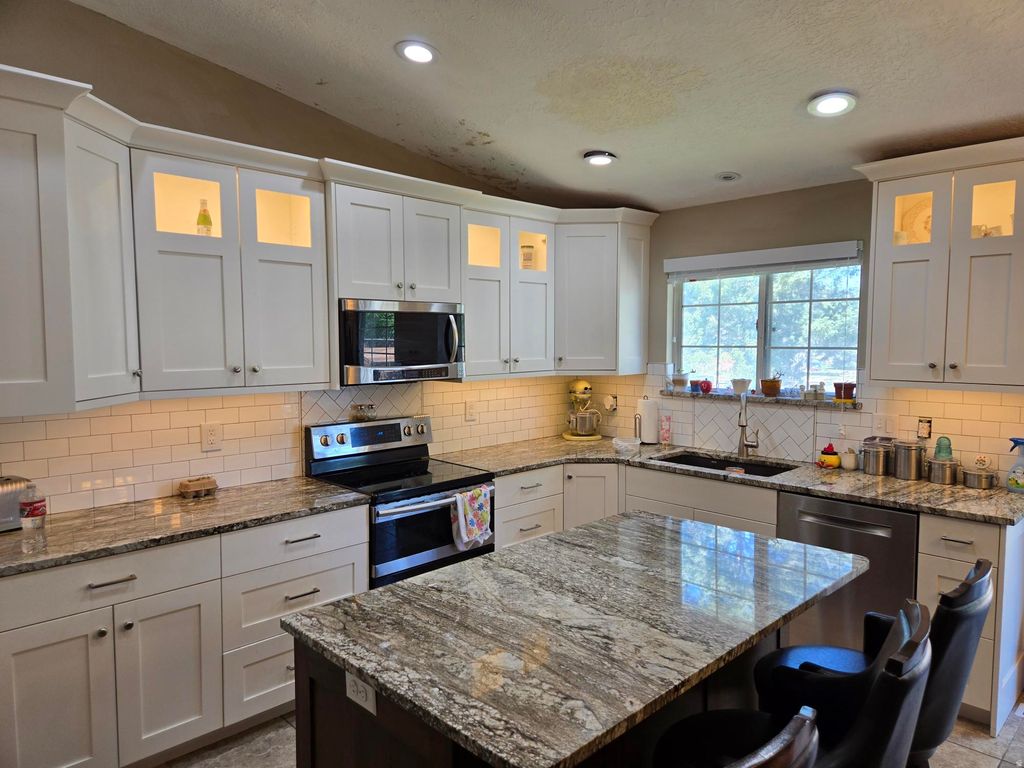 Photo of 2994 W 5750 S, Roy, UT 84067 (MLS # 2156762)