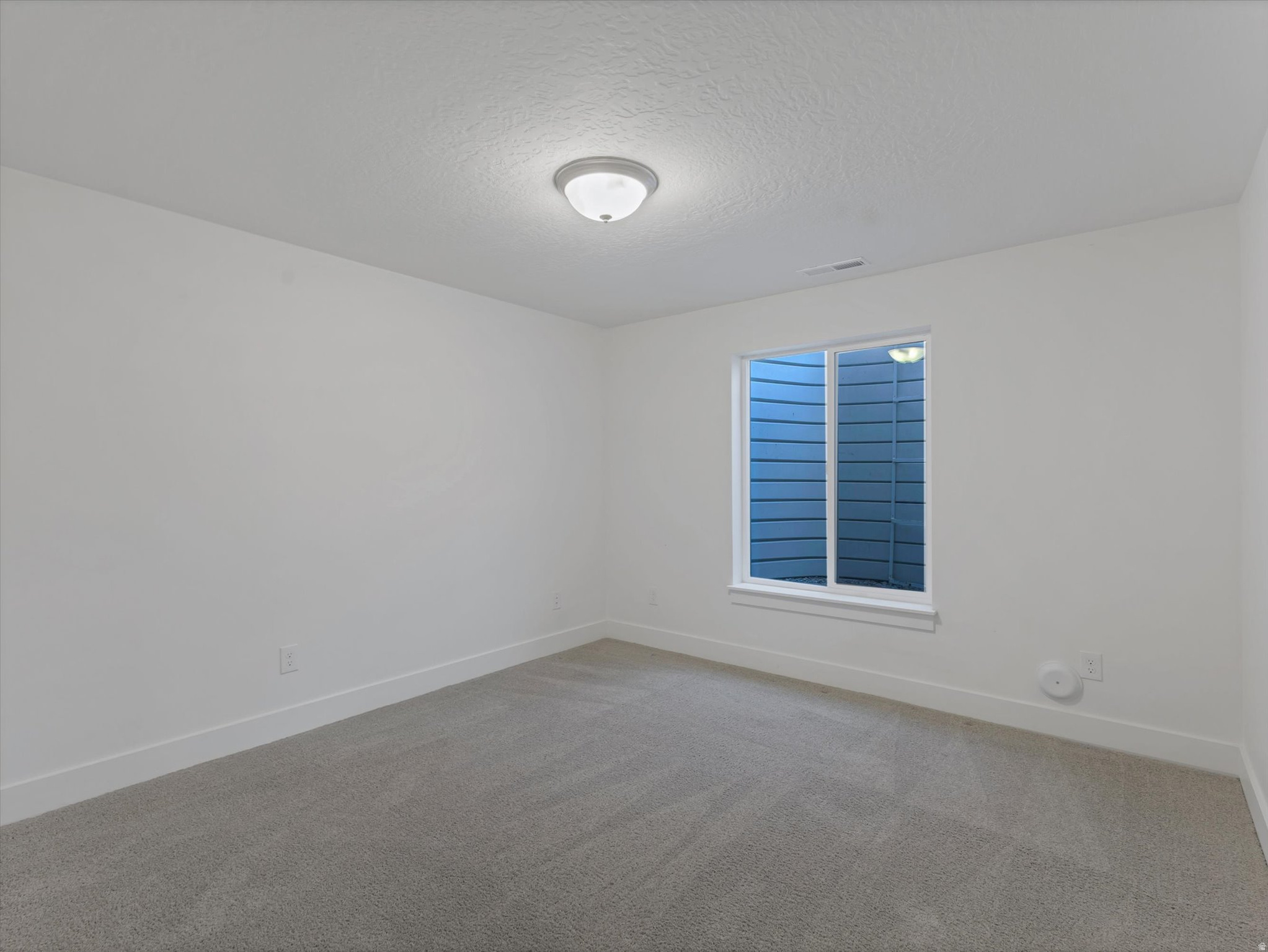 SUNCREST/EDELWIESS - Residential