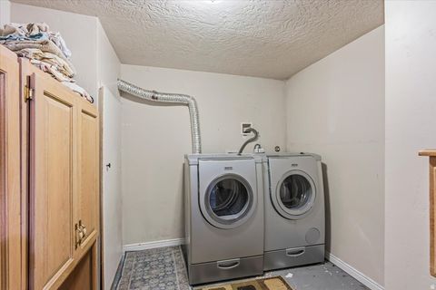 Tiny photo for 3985 S 5375 W, West Valley City, UT 84120 (MLS # 2120722)