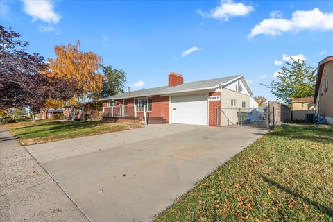Tiny photo for 3985 S 5375 W, West Valley City, UT 84120 (MLS # 2120722)