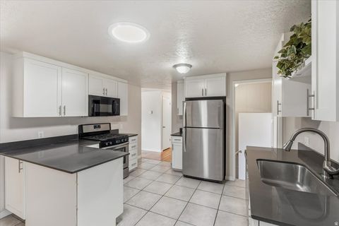 Tiny photo for 3985 S 5375 W, West Valley City, UT 84120 (MLS # 2120722)