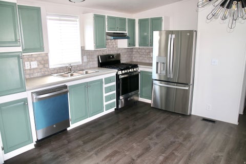 Mobile Home For Sale - 1618 N 210<br/> Tooele County, Tooele, UT 84074