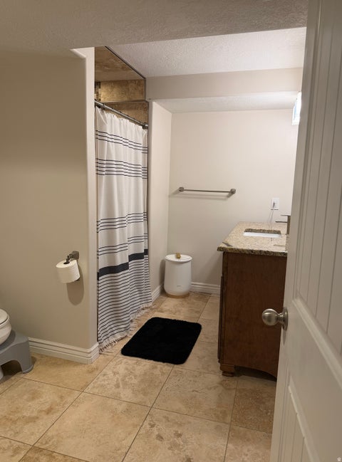 Tiny photo for 9428 S SID CIR, South Jordan, UT 84009 (MLS # 2183829)