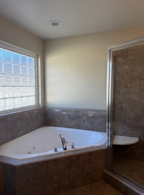 Tiny photo for 9428 S SID CIR, South Jordan, UT 84009 (MLS # 2183829)