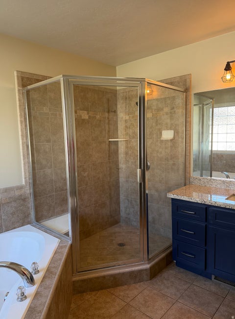Tiny photo for 9428 S SID CIR, South Jordan, UT 84009 (MLS # 2183829)