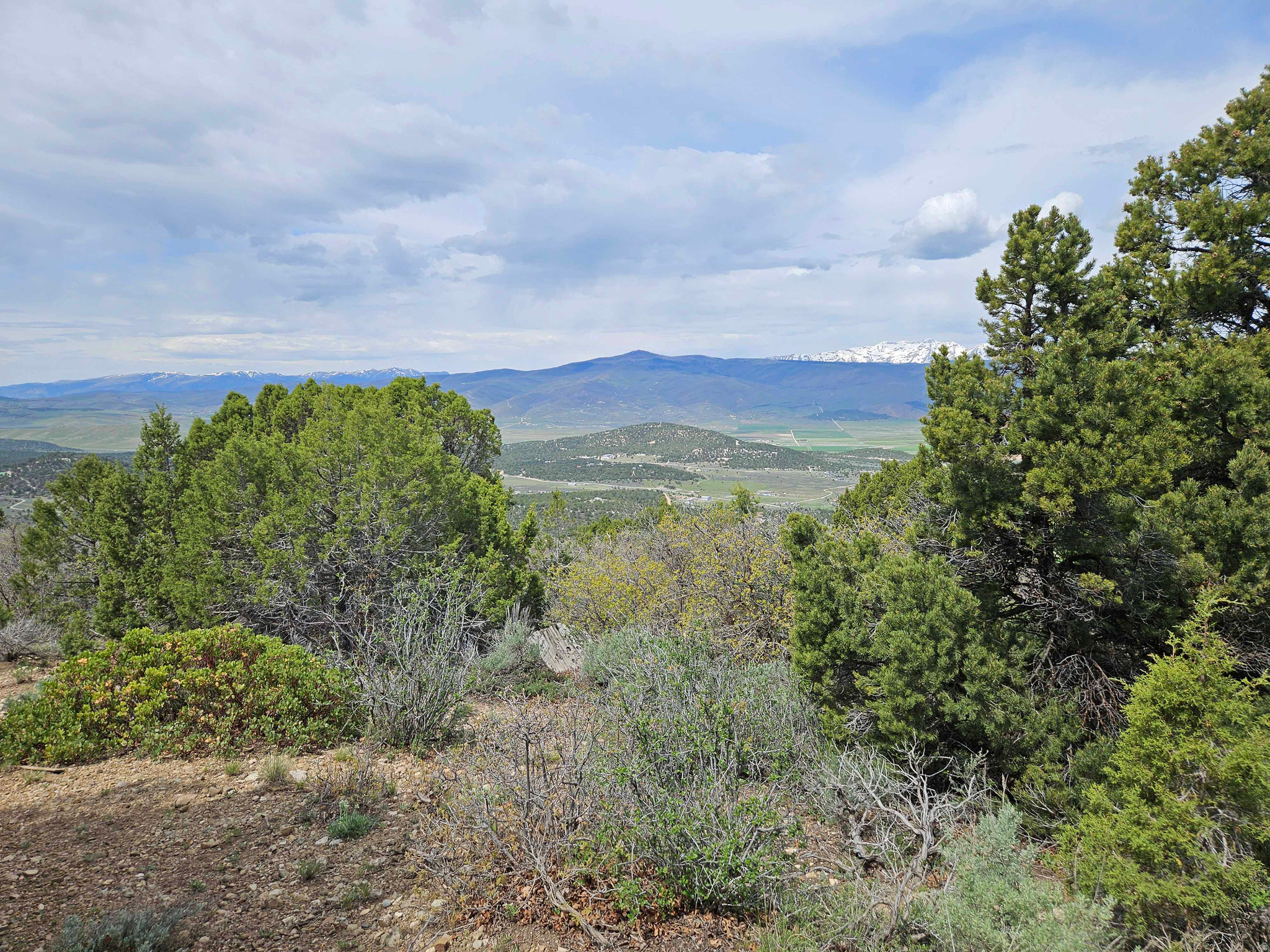 HIDEAWAY VALLEY - Land