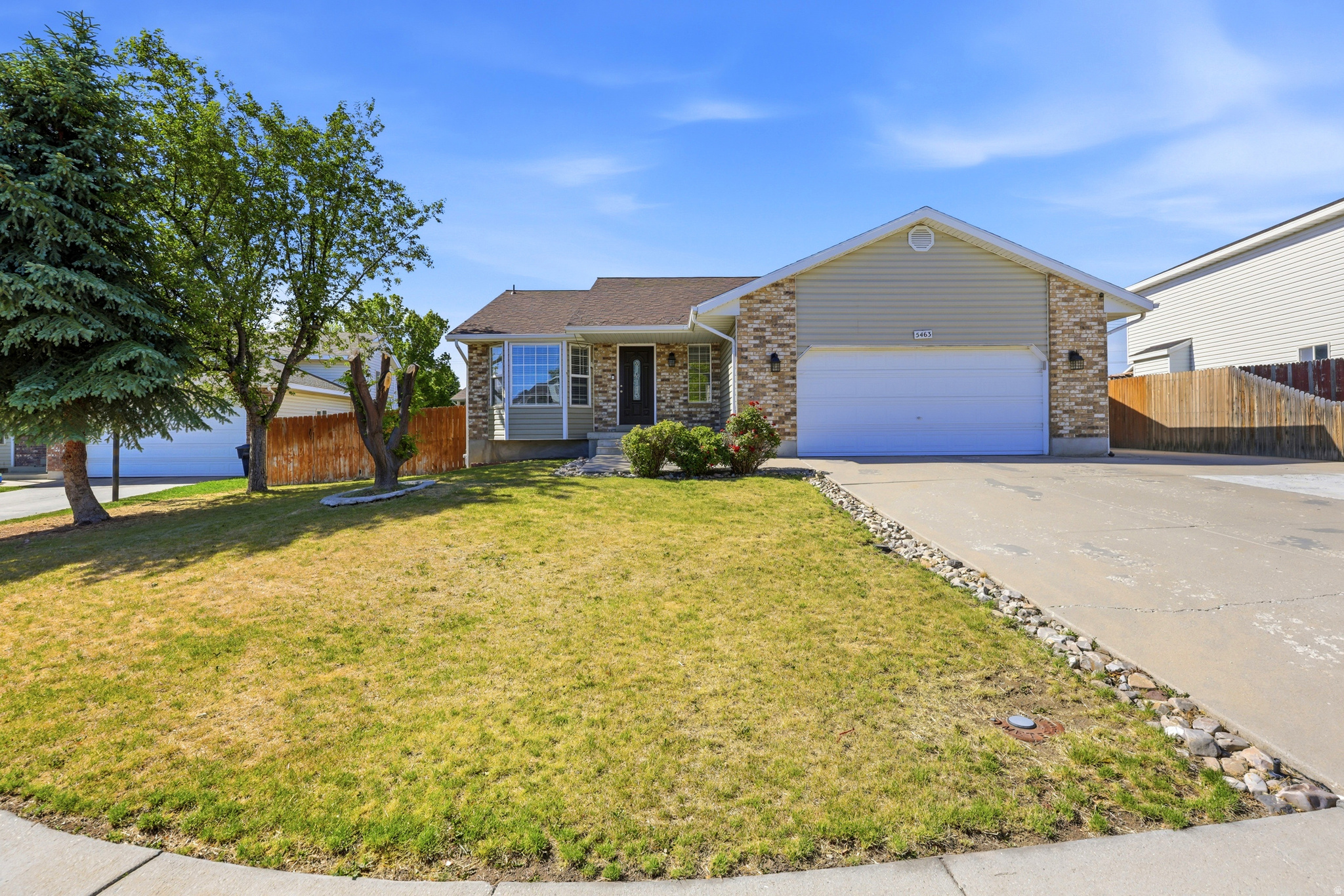 OQUIRRH SHADOWS - Residential
