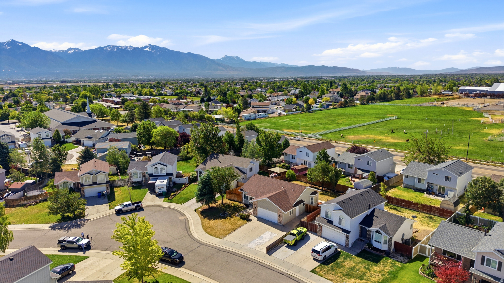 OQUIRRH SHADOWS - Residential
