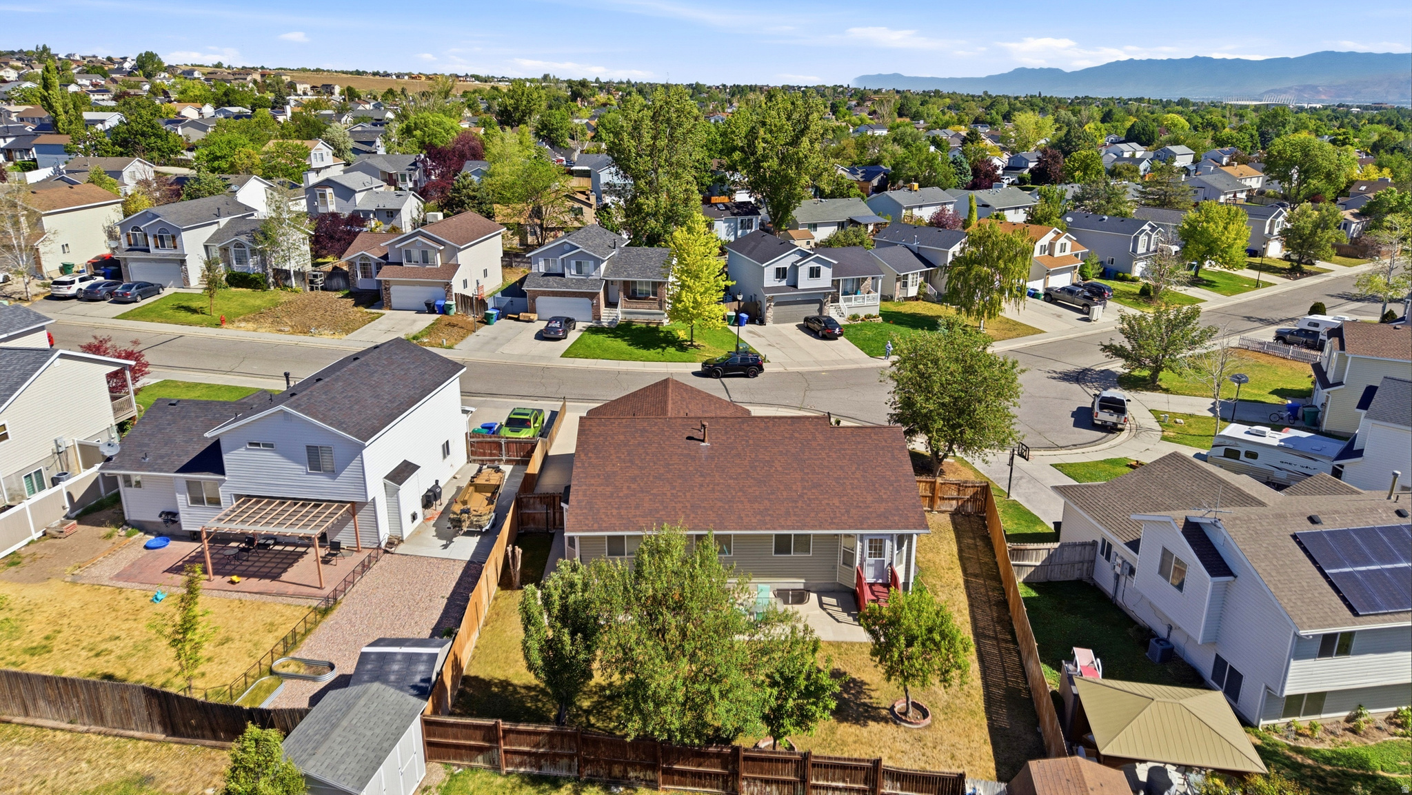 OQUIRRH SHADOWS - Residential