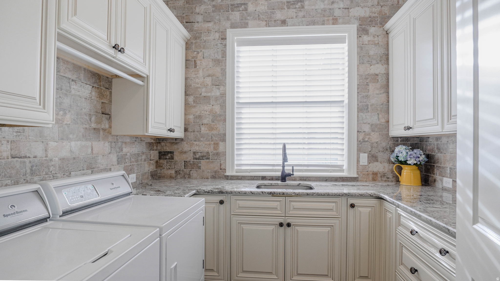 ARRIVAL - Residential