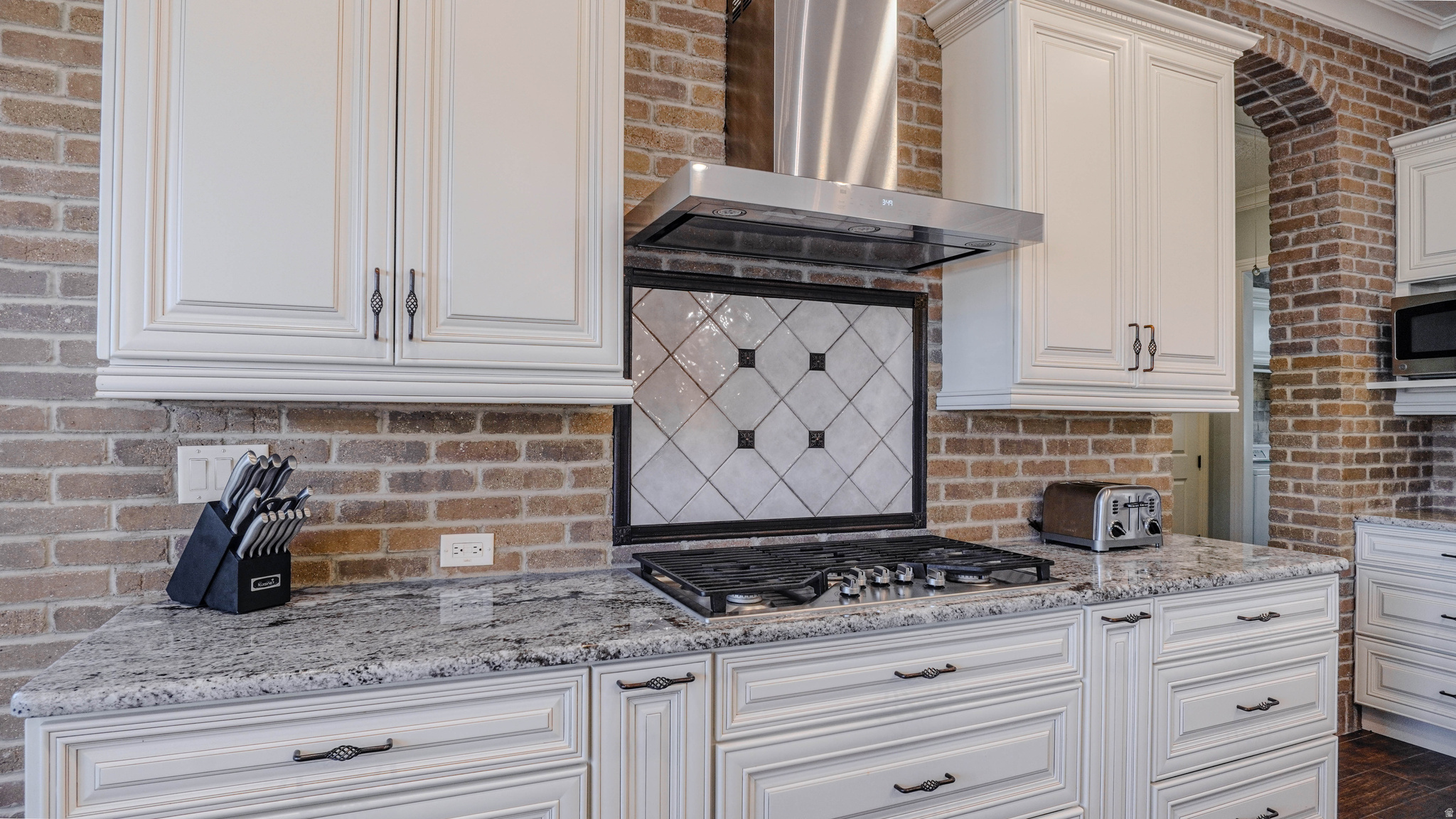 ARRIVAL - Residential