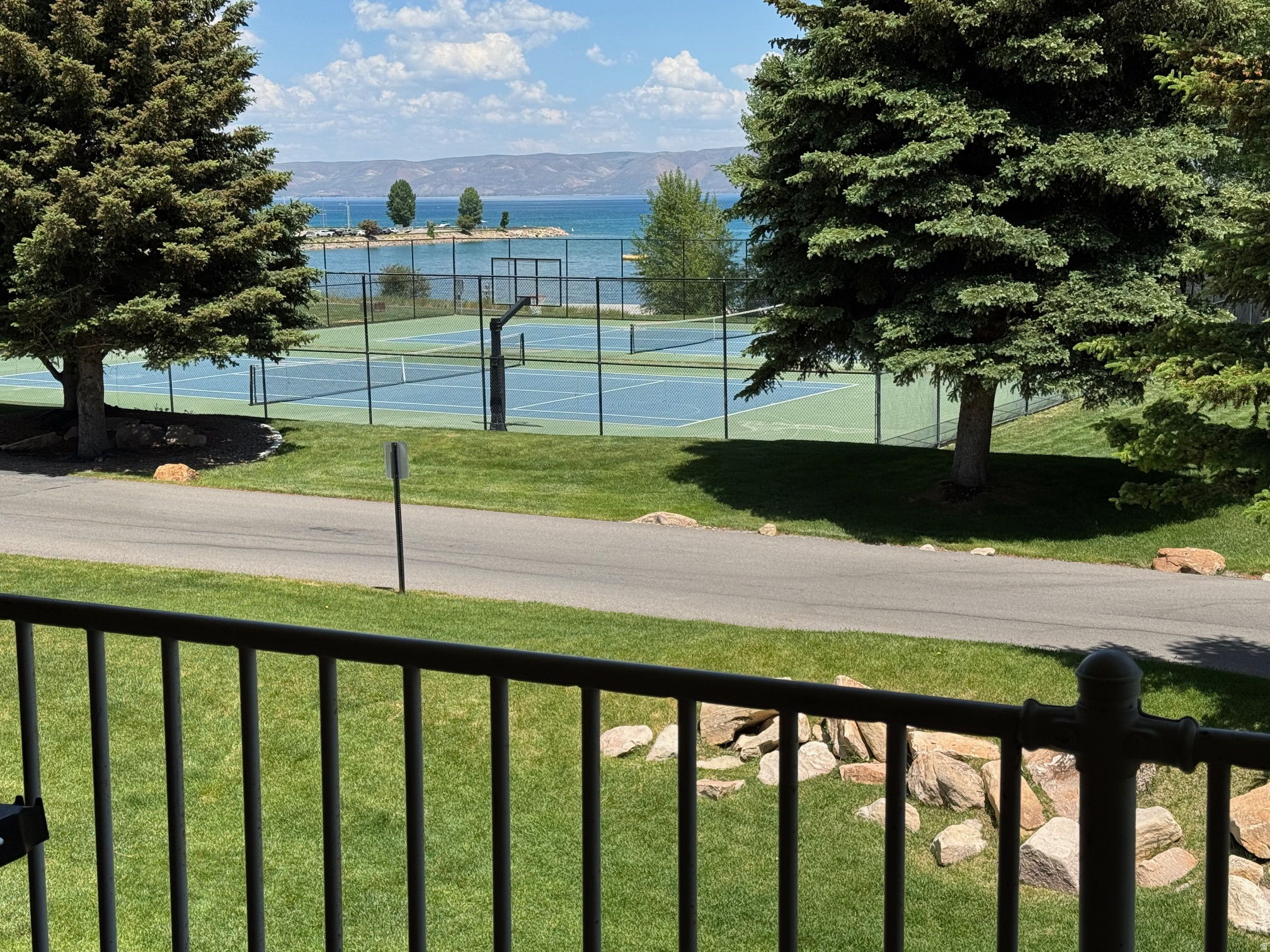 HARBOR VILLAGE TENNIS BUILDING - Residential