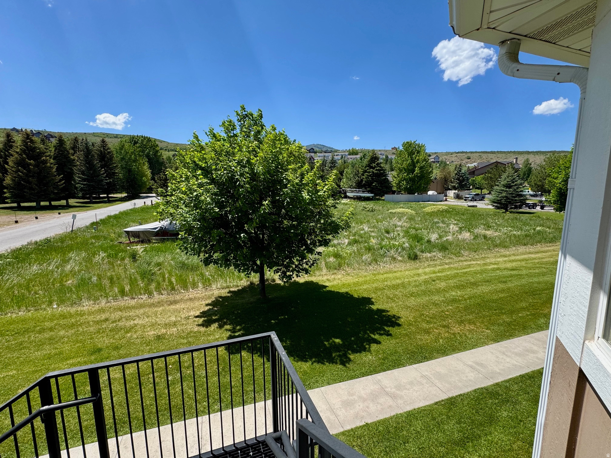 HARBOR VILLAGE TENNIS BUILDING - Residential