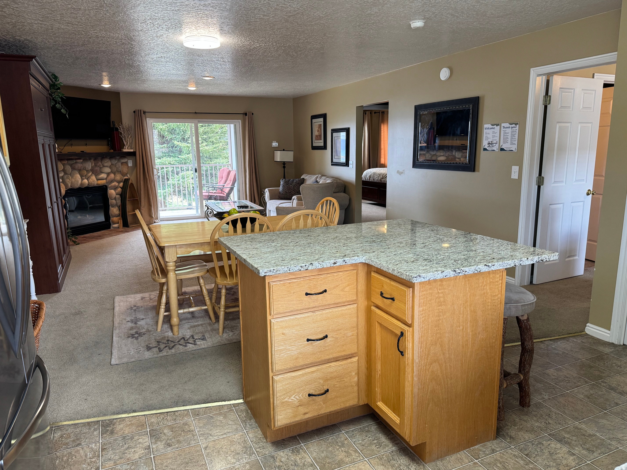 HARBOR VILLAGE TENNIS BUILDING - Residential