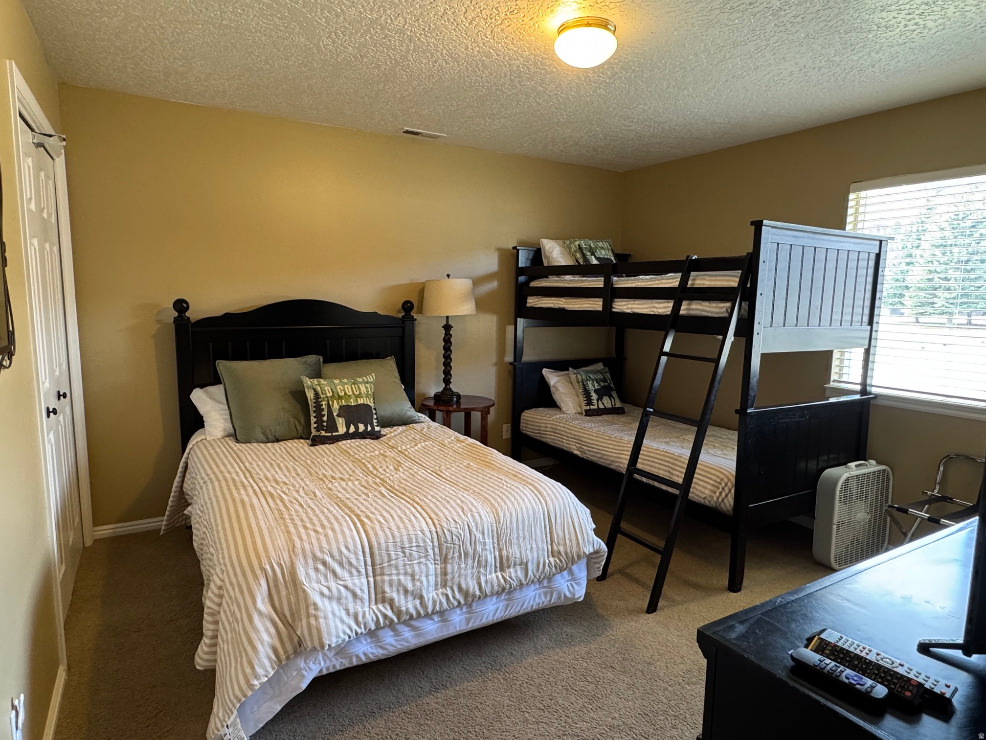 HARBOR VILLAGE TENNIS BUILDING - Residential