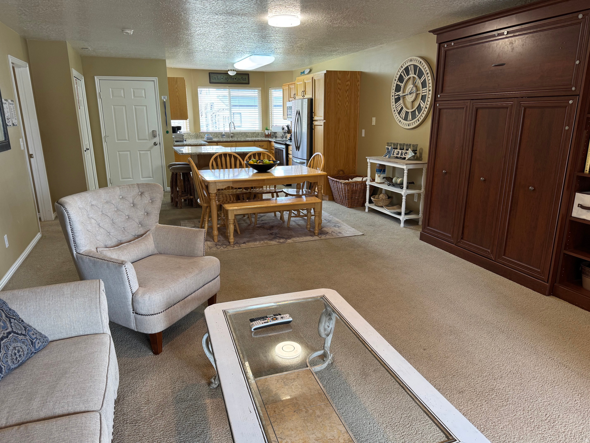 HARBOR VILLAGE TENNIS BUILDING - Residential