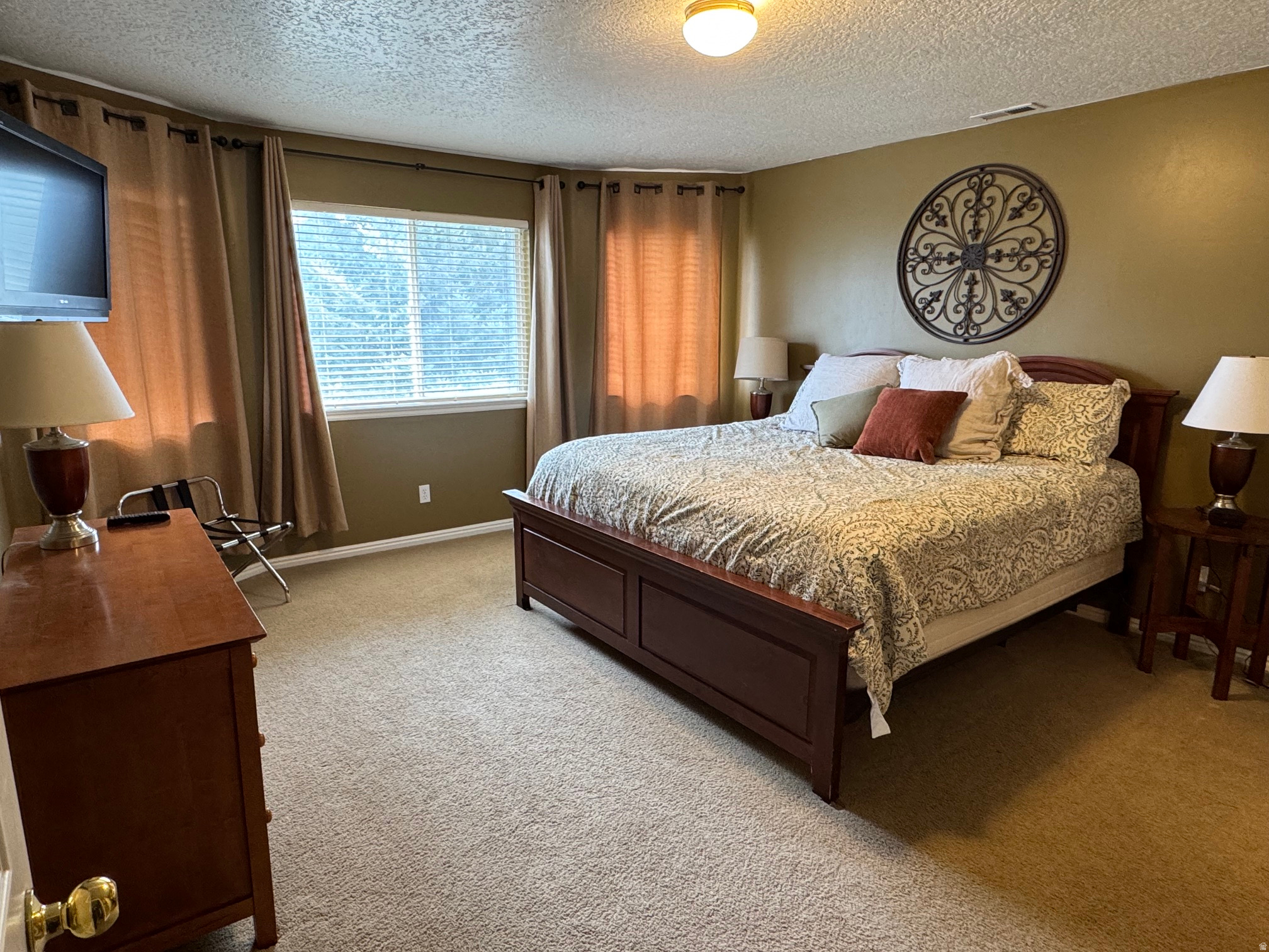 HARBOR VILLAGE TENNIS BUILDING - Residential