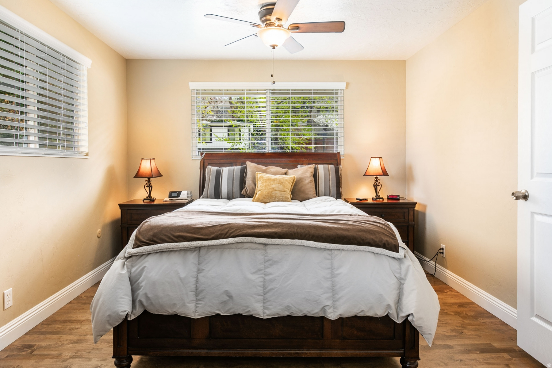 OAKRIDGE MANOR - Residential