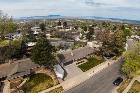 Tiny photo for 2156 S ELAINE DR, Bountiful, UT 84010 (MLS # 2147677)
