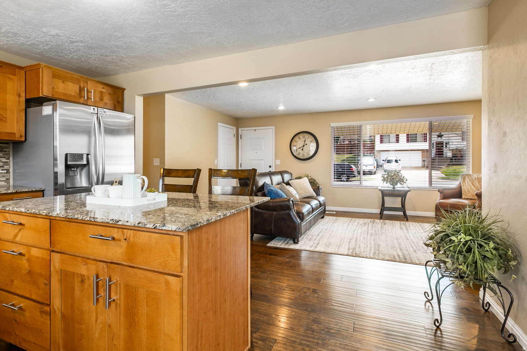 OAKRIDGE MANOR - Residential