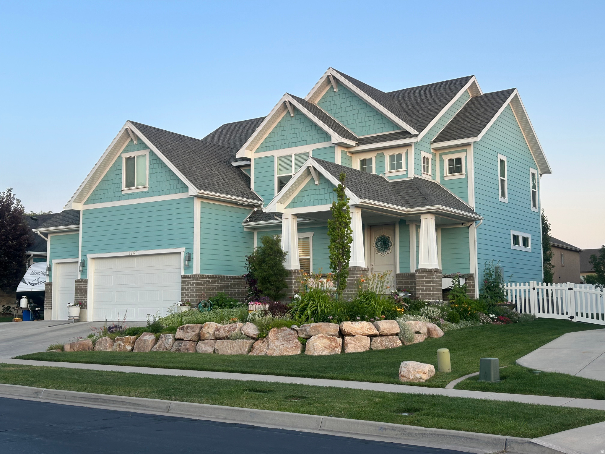 SPRING CREEK ESTATES - Residential
