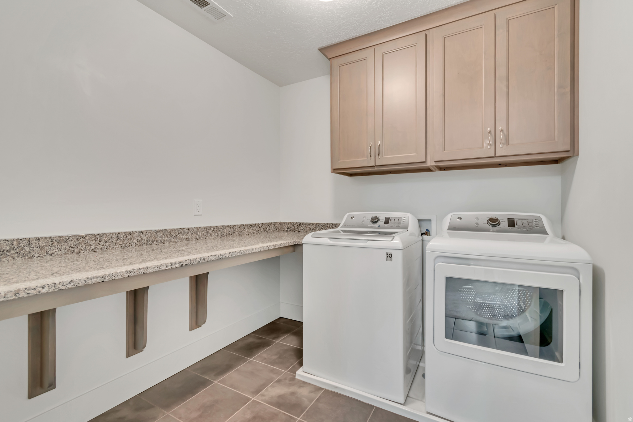 SPRING CREEK ESTATES - Residential