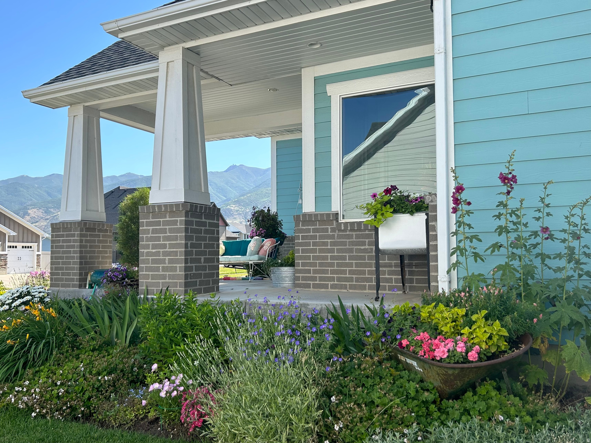 SPRING CREEK ESTATES - Residential