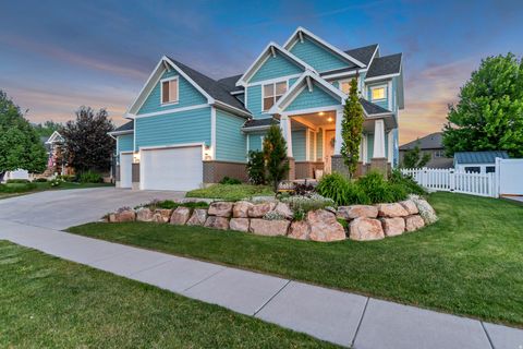 Tiny photo for 1869 W HOLLYBROOK WAY WAY N, Farmington, UT 84025 (MLS # 2160643)
