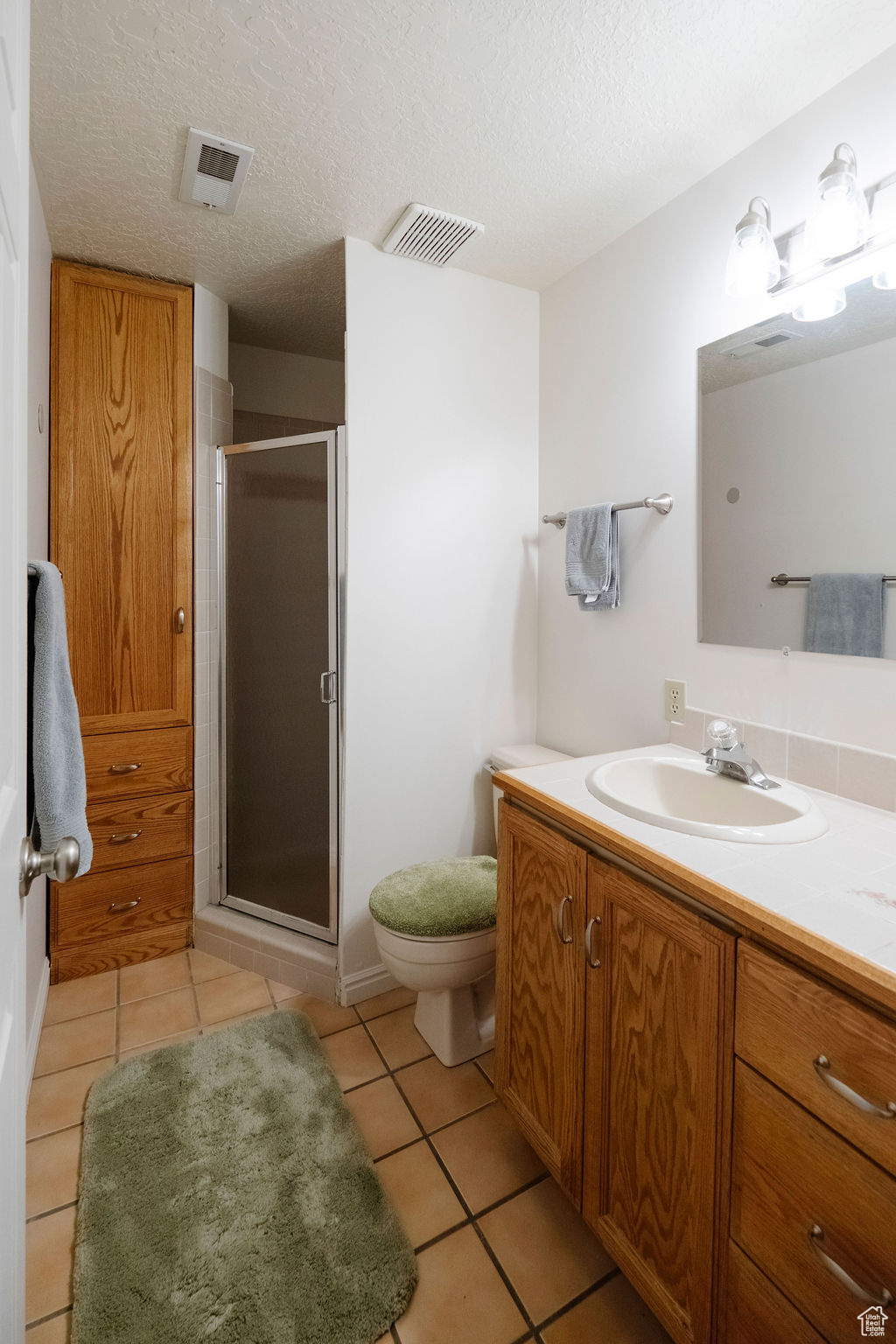 EASTGROVE CONDOS - Residential