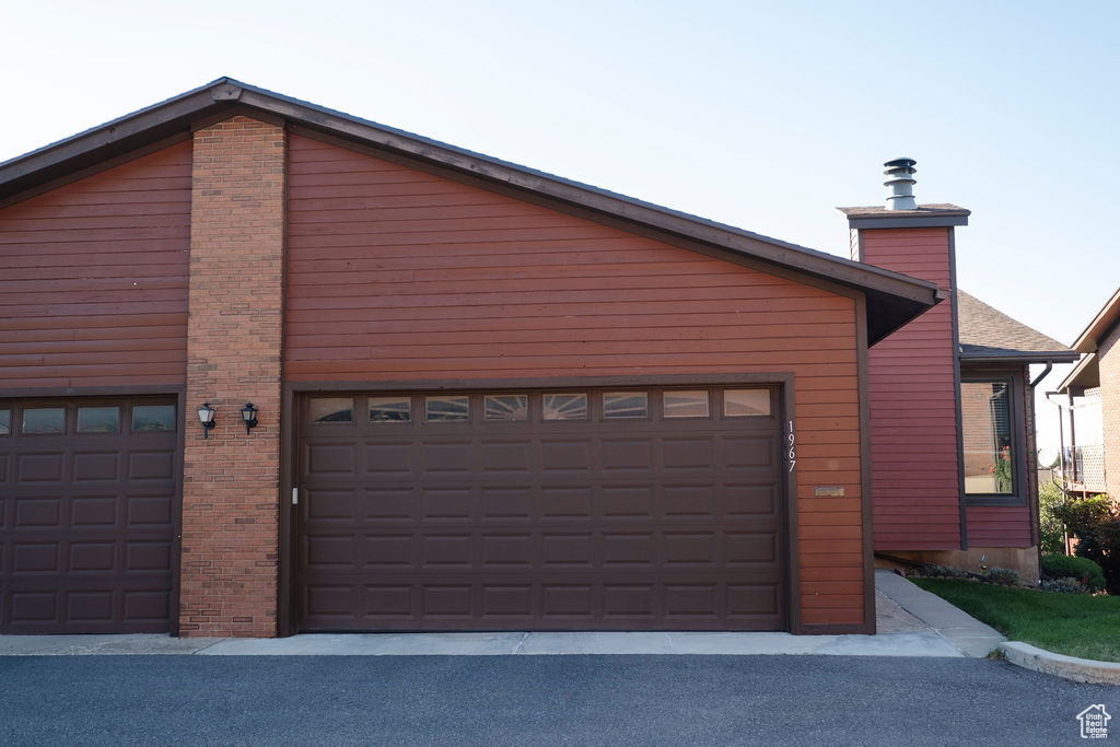 EASTGROVE CONDOS - Residential