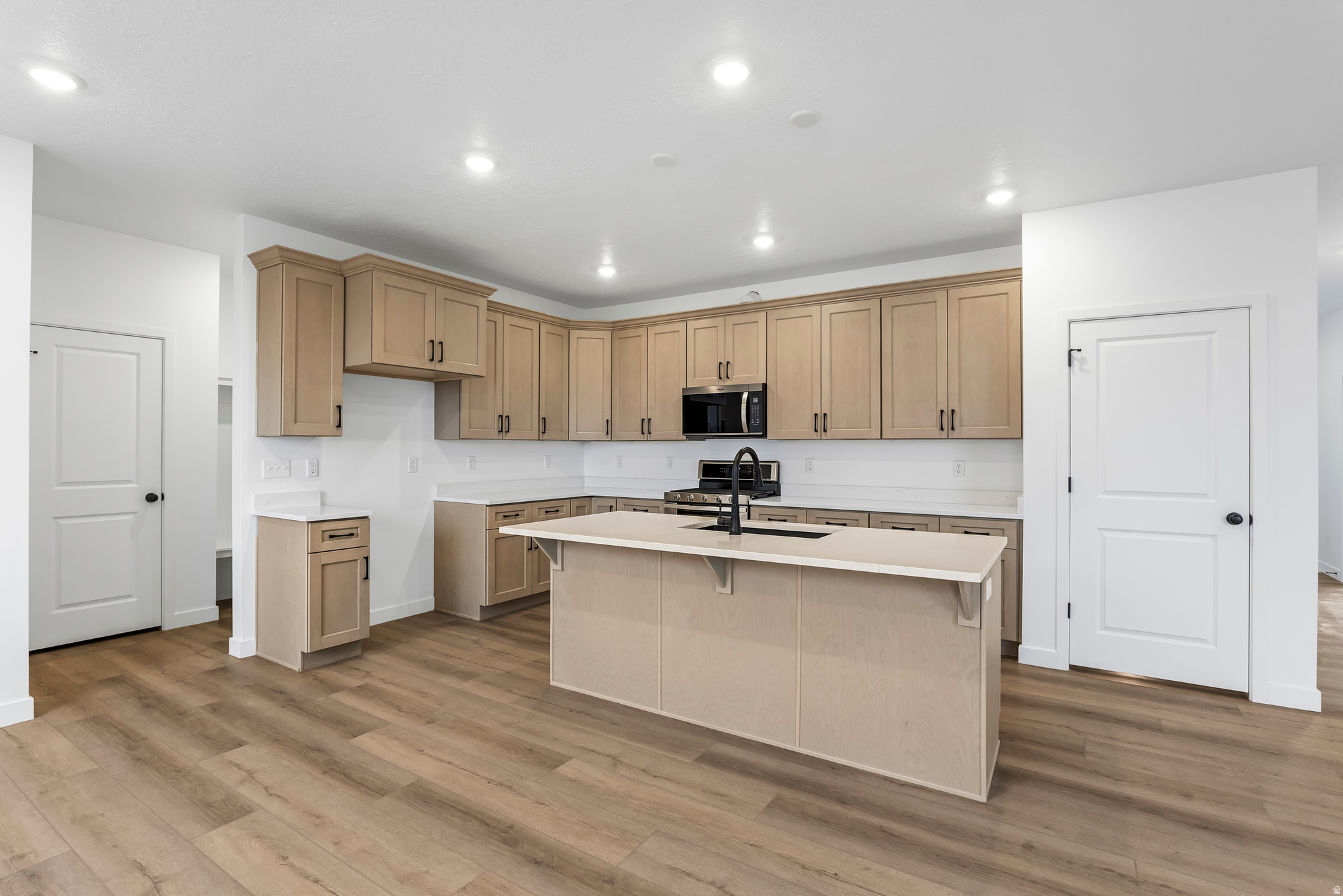 SHELLY ACRES - Residential