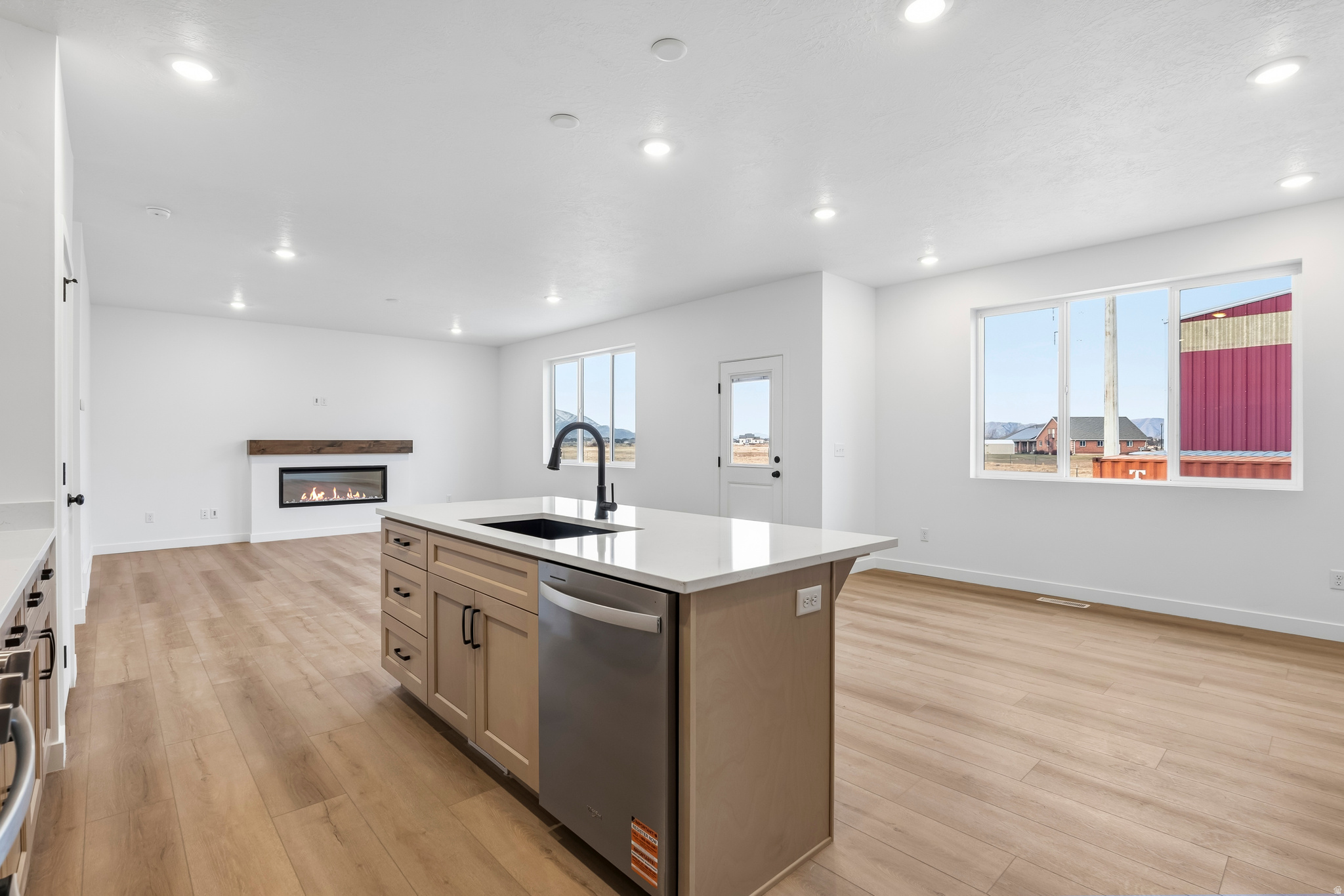 SHELLY ACRES - Residential