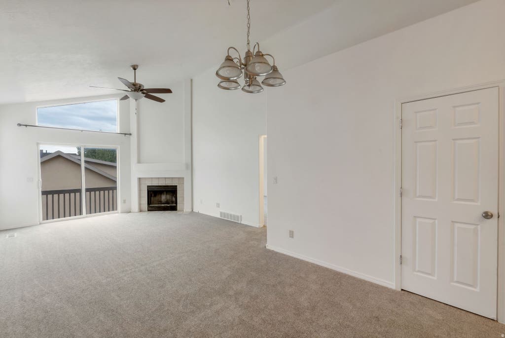 Photo of 14048 S CANDY PULL DR E, Draper, UT 84020 (MLS # 2174058)