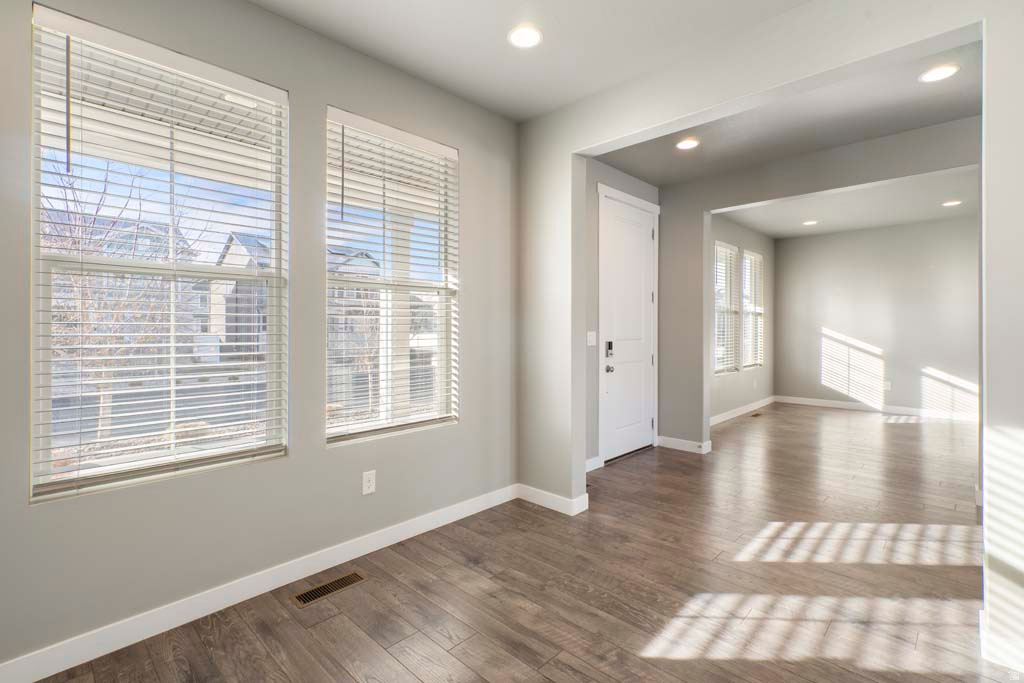 HOLBROOK PLACE - Residential