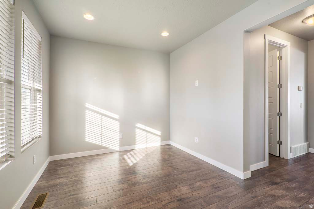 HOLBROOK PLACE - Residential