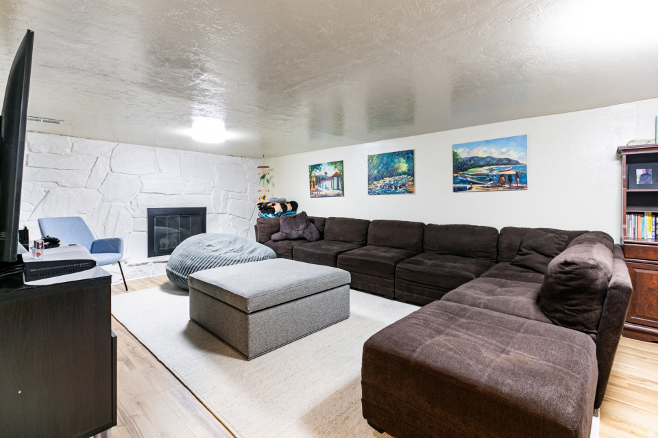 WESTWOOD ESTATES - Residential