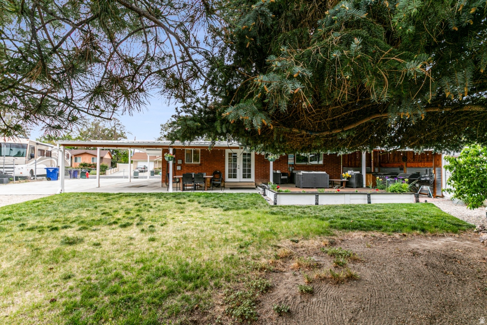 WESTWOOD ESTATES - Residential
