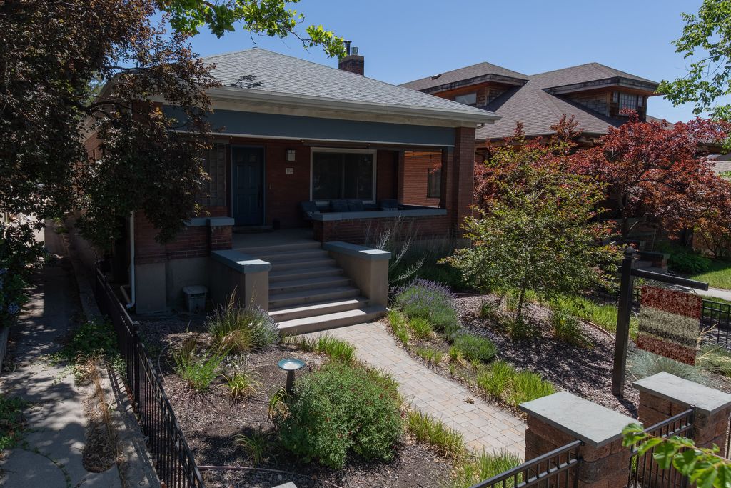 Photo of 384 E ST, Salt Lake City, UT 84103 (MLS # 2170036)