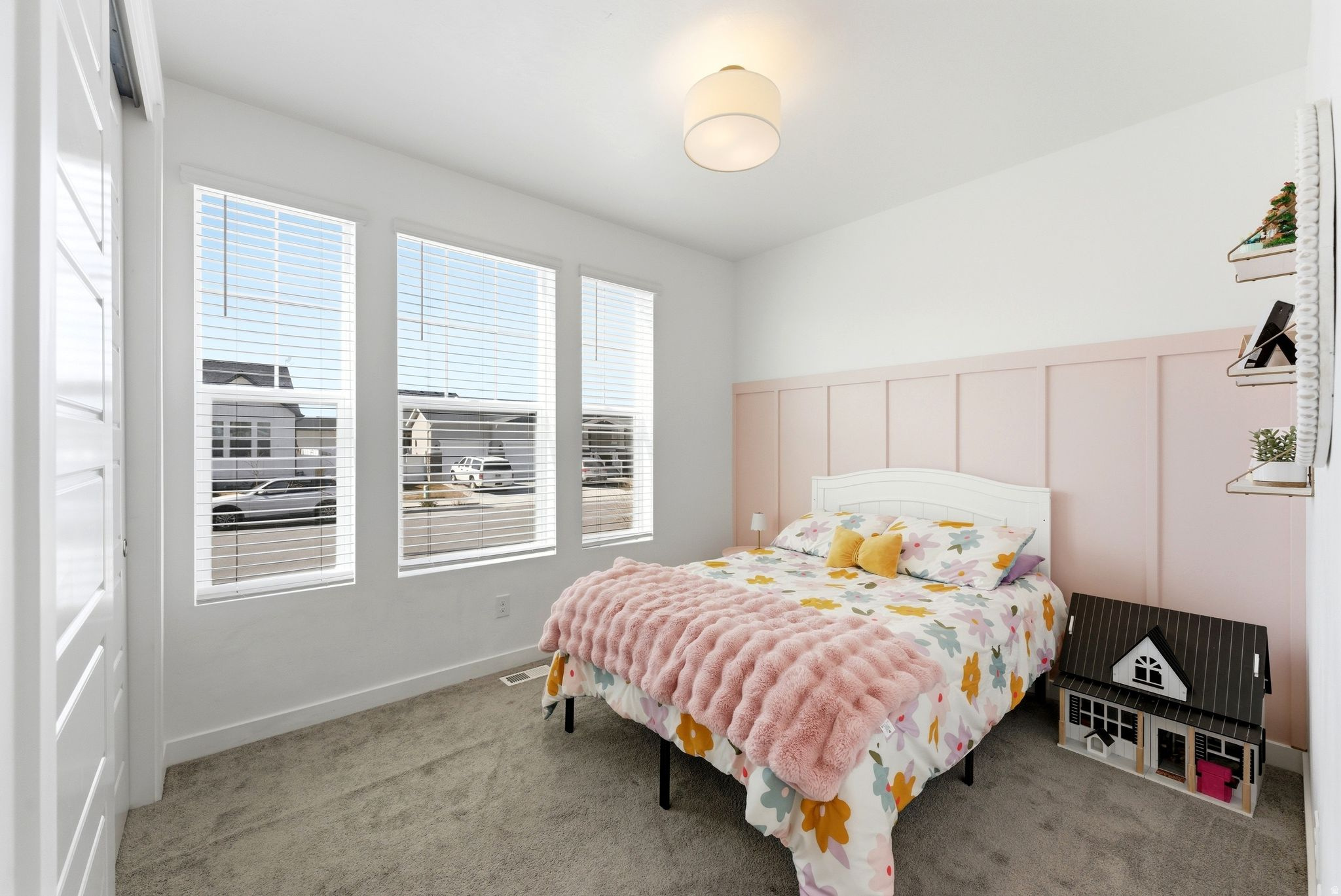 SAGEWOOD VILLAGE PHASE 5 - Residential