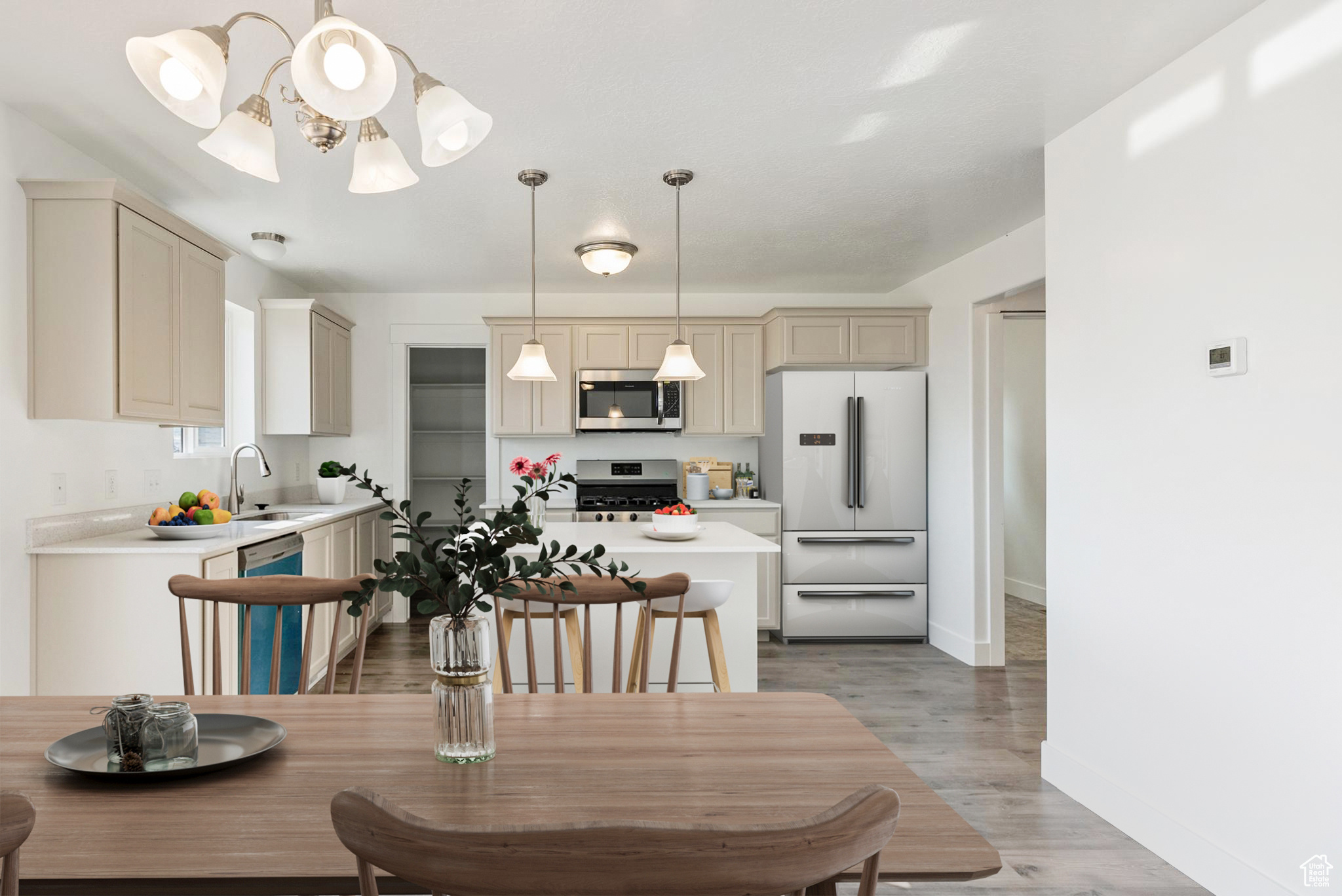 MELLOR AT SPANISH FORK - Residential