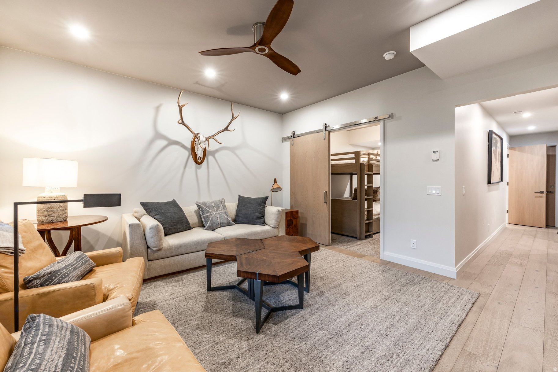 SNYDERS ADDITION - Residential