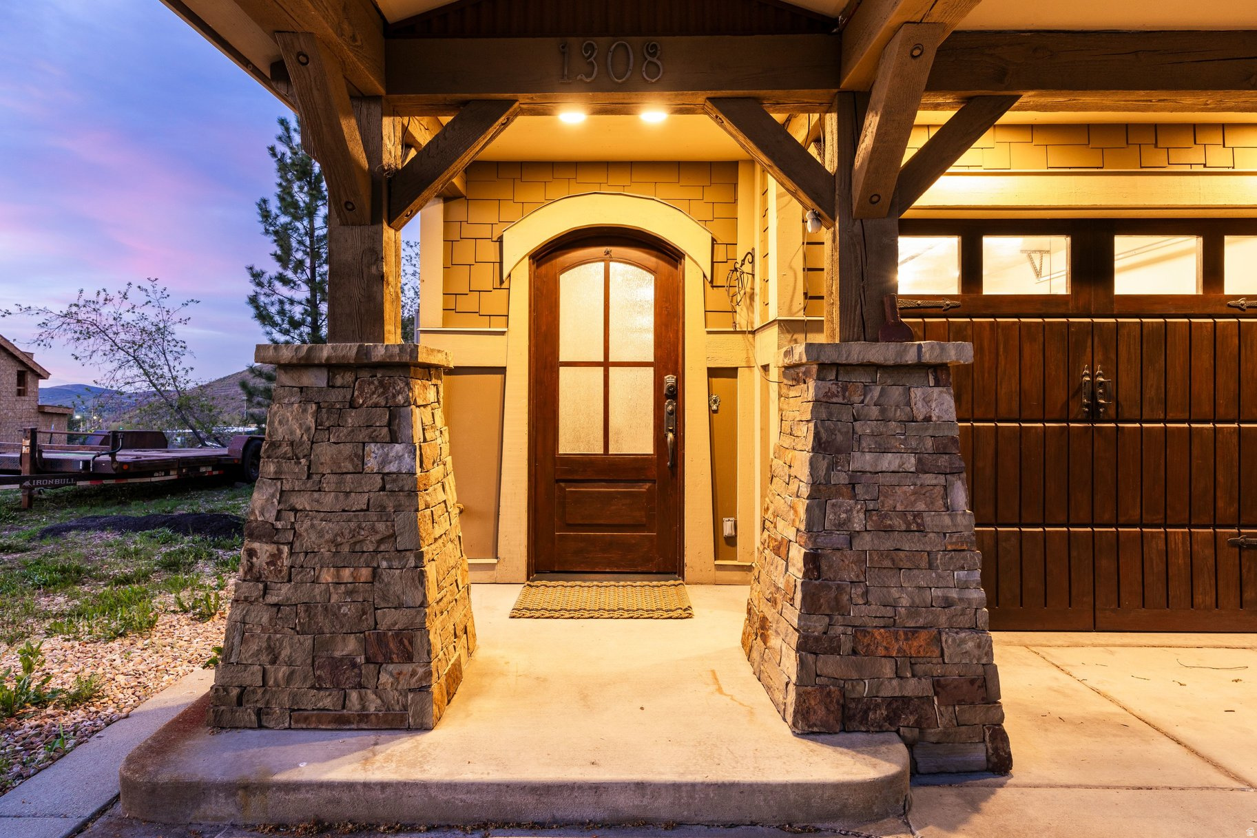 SNYDERS ADDITION - Residential